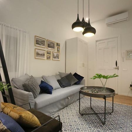 Moderno Y Reformado Apartamento Al Lado Del Museo Madrid Esterno foto