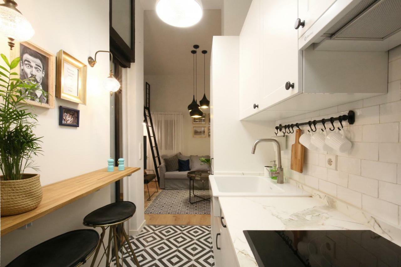Moderno Y Reformado Apartamento Al Lado Del Museo Madrid Esterno foto
