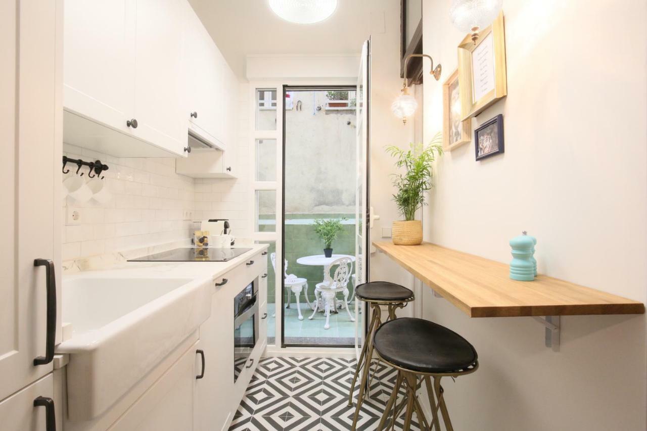 Moderno Y Reformado Apartamento Al Lado Del Museo Madrid Esterno foto